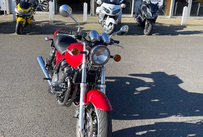 Zephyr 750 - DOMFRONT