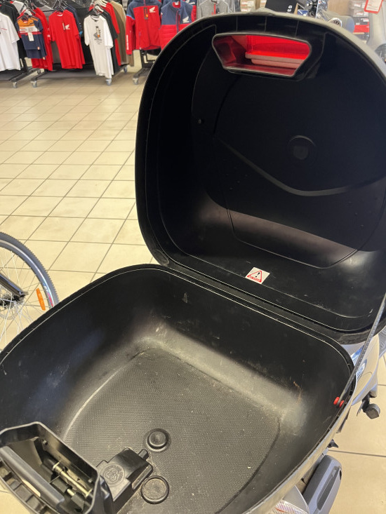 Scooteur suzuki - DOMFRONT